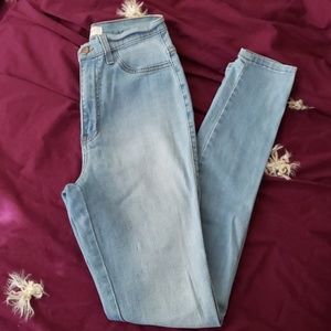 Super high waisted skinny jeans